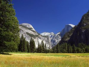 Yosemite Valley, California, USA Jon Sullivan (2004)